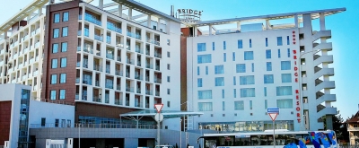 Bridge Resort отель