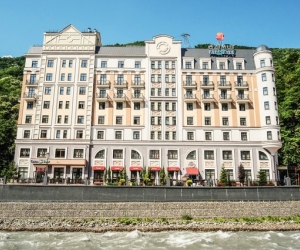 AZIMUT Hotel Freestyle Rosa Khutor